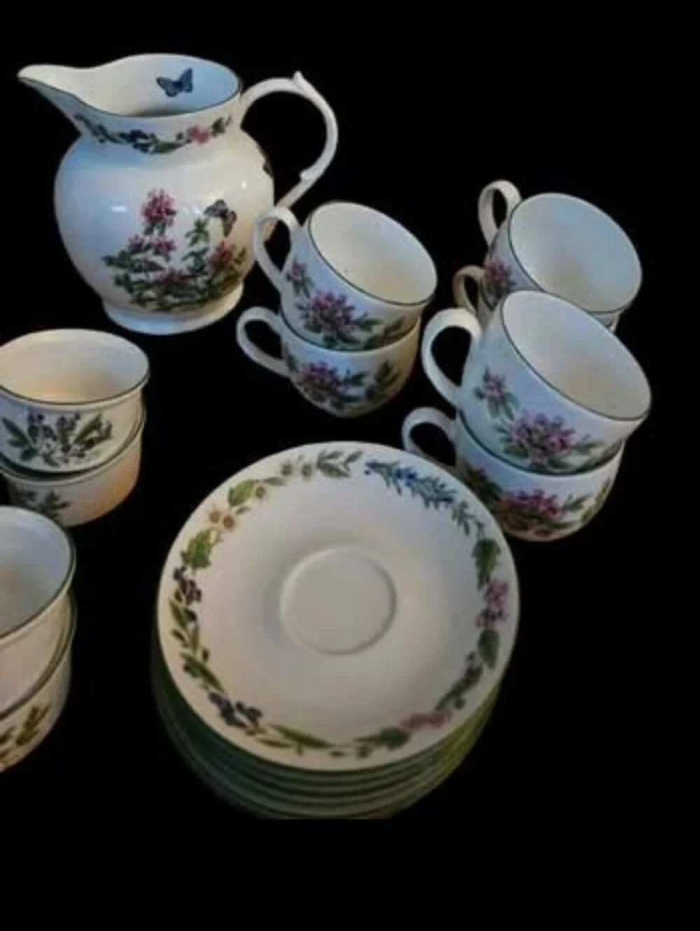 *New Royal Worchester Herbs Set w/Portmeirion Salt and Pepper Shakers
